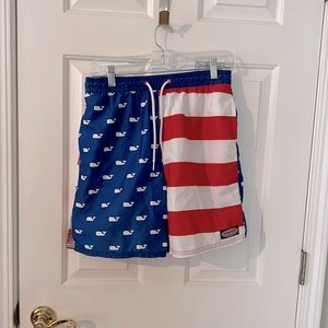 Boys Vineyard Vines swim trunks   Size L (16) Red White and Blue